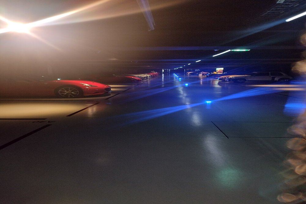 Private luxury car service to Red Rocks