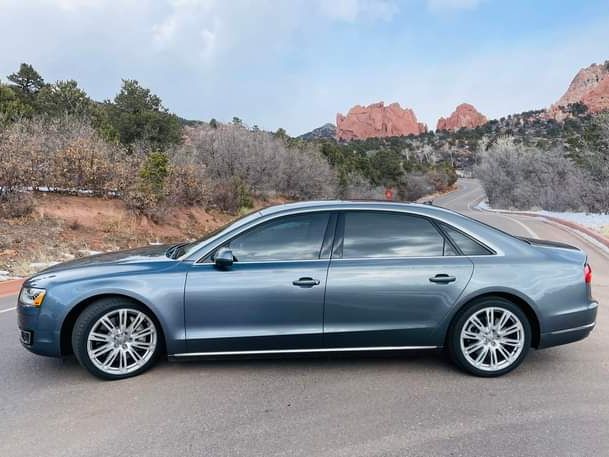 Audi A8L Sedan